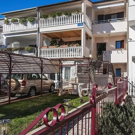With Wifi - 27680 Apartamento